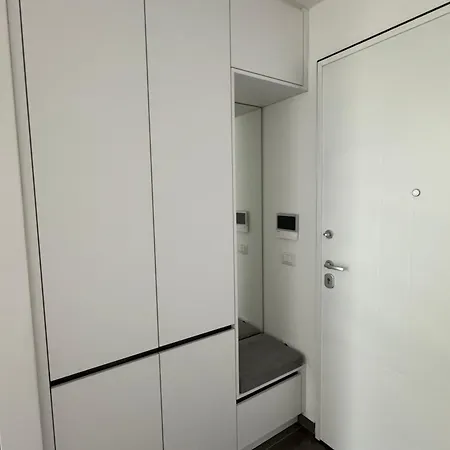 Bl Newly Built 30m From * Саранда