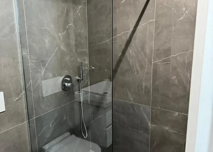 Bl Newly Built 30m From * Saranda