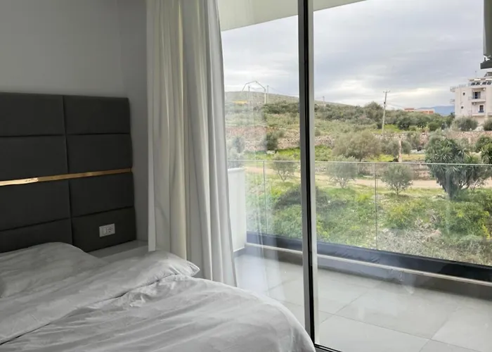 Bl Newly Built 30m From * Saranda