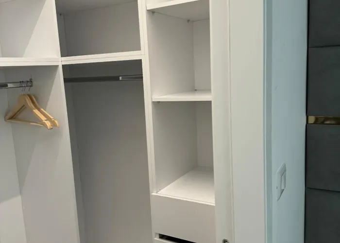 Bl Newly Built 30m From *