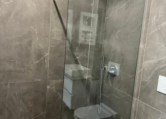 Bl Newly Built 30m From * Saranda